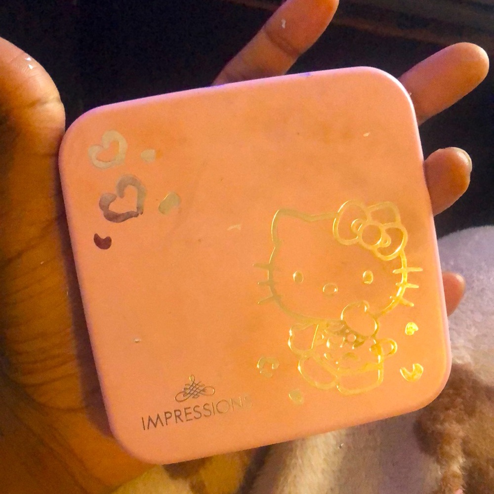 Hello kitty impressions hand mirror